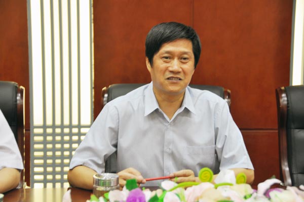 3.項義水董事長介紹集團(tuán)產(chǎn)業(yè)發(fā)展情況.jpg